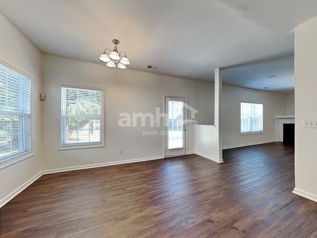 Building Photo - 4011 Black Gum Pl