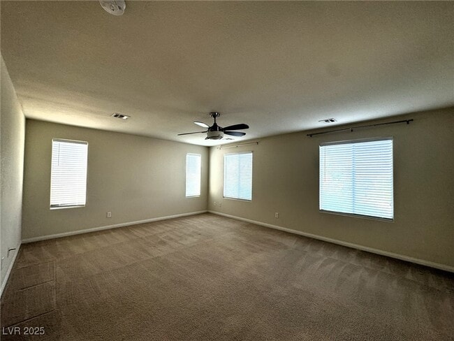 Building Photo - 9048 Winchester Ridge St