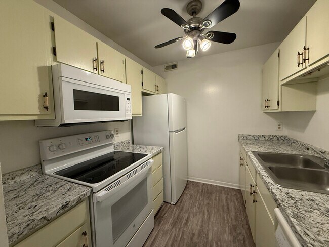 Foto del edificio - 514 N Petway St