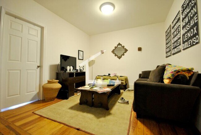 Building Photo - Unique Brookline Apartment