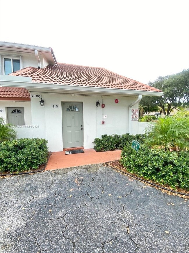 Building Photo - 3200 Coral Springs Dr