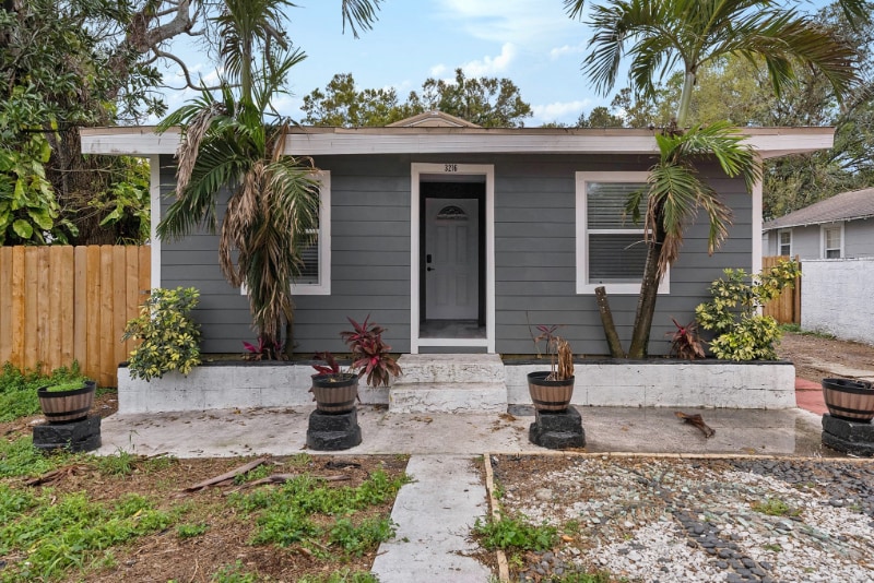 Foto del edificio - 3216 71st Ave N