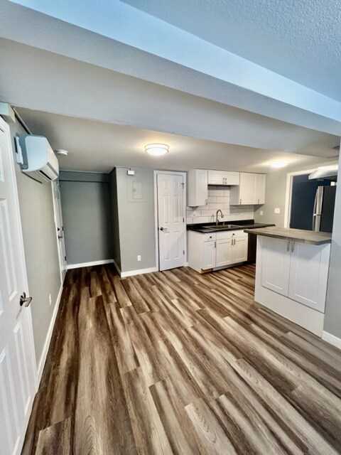 Foto principal - 1213-1219 12th St