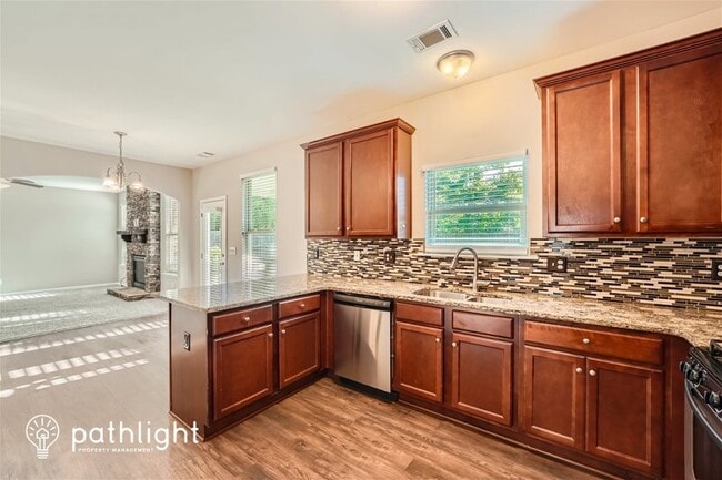 Building Photo - 225 Manous Way, Canton, GA, 30115