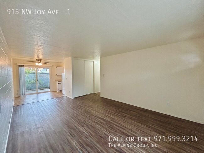 Foto del edificio - 915 NW Joy Ave