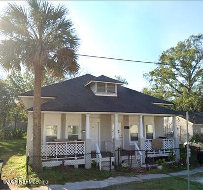 Primary Photo - 2328 Moncrief Rd