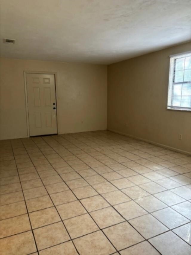 Foto del edificio - 4303 Hjk Howard Rd