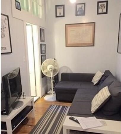 Foto del edificio - 1411 Washington St