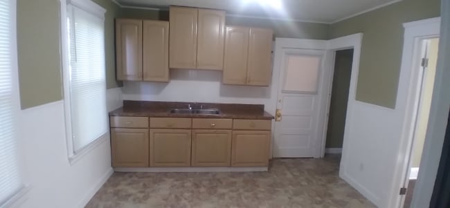 Building Photo - 7014 Worley Ave