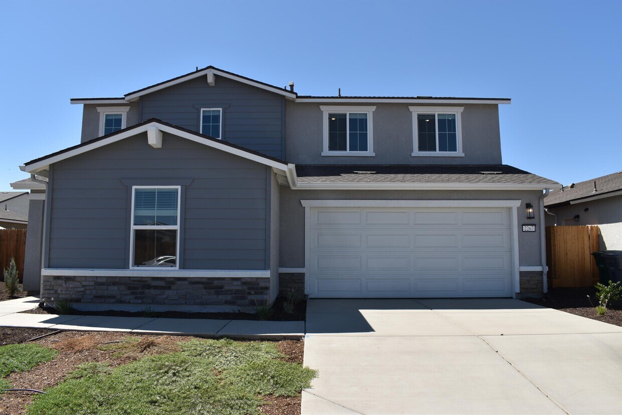 1159 G St, Los Banos, CA 93635 House Rental in Los Banos, CA