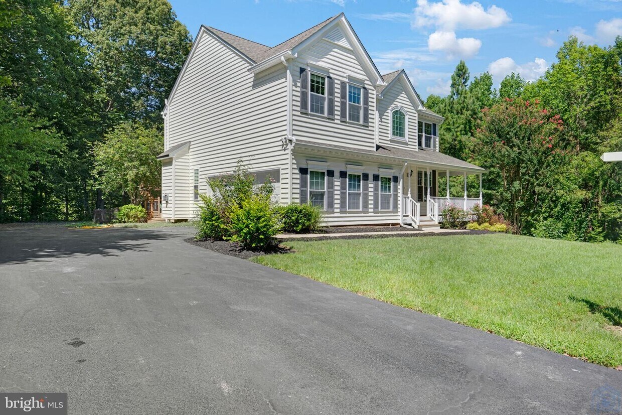 Primary Photo - 5985 Sunderleigh Dr