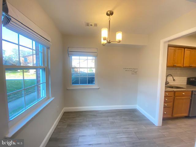 Building Photo - 9655 Hagel Cir