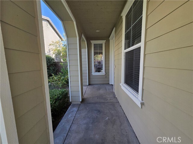 Building Photo - 39898 Worthington Pl