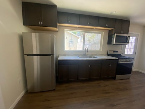 Building Photo - 6753 Citronell Ave