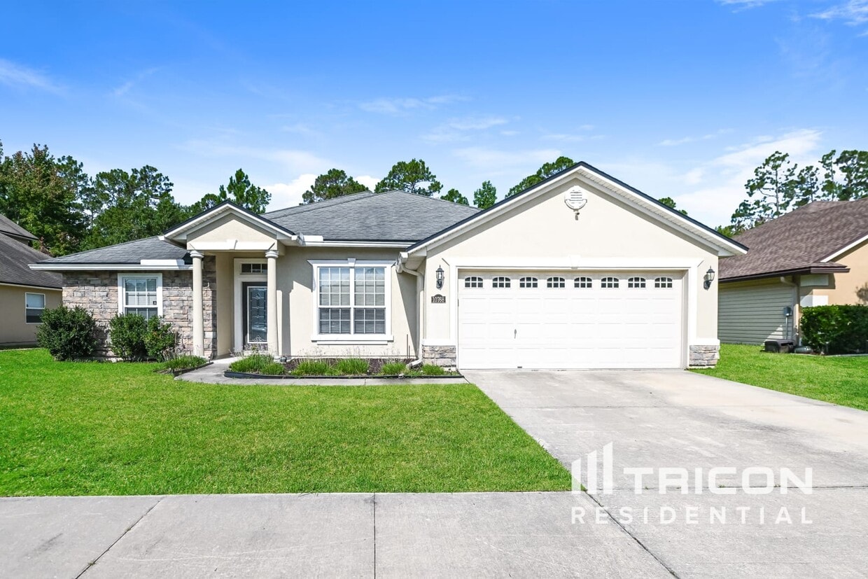 Primary Photo - 10768 Stanton Hills Dr E