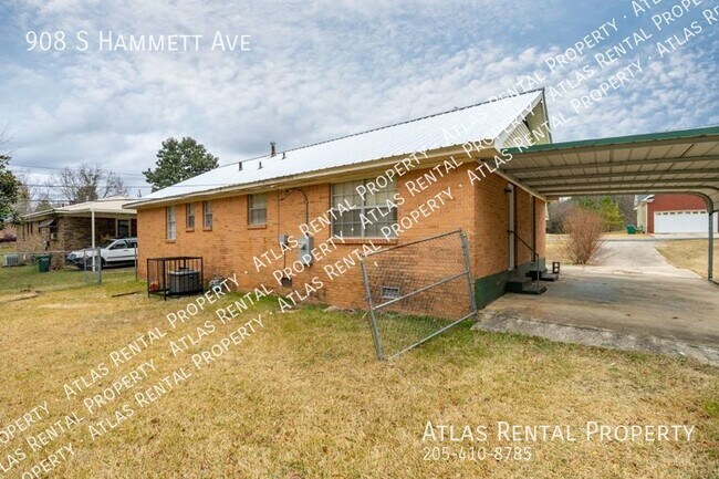 Building Photo - 908 S Hammett Ave