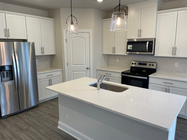 Building Photo - 3737 Lantern Ln