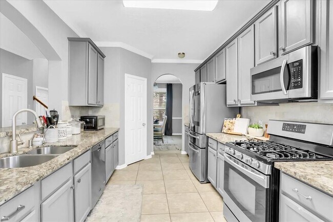 Foto del edificio - 45 Atascadero Dr