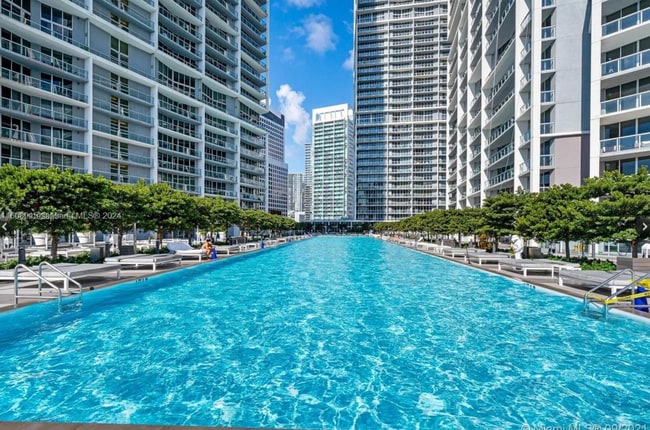 Photo - 495 Brickell Ave Apartment