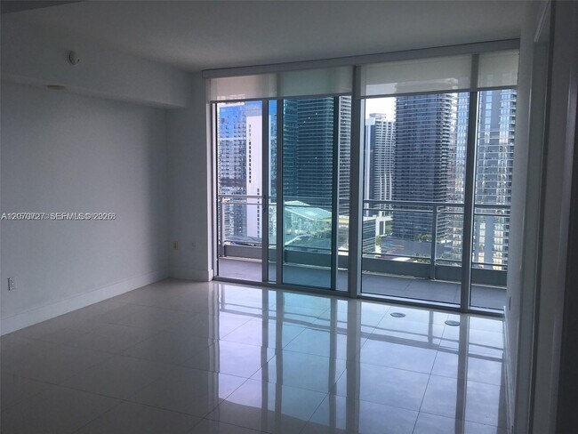 Foto del edificio - 92 SW 3rd St