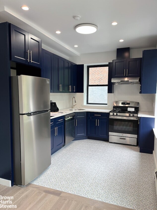 228 Prospect Park West Unit 2, Brooklyn, NY 11215 Room for Rent in