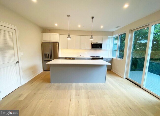 Foto del edificio - 3012 Q St NW