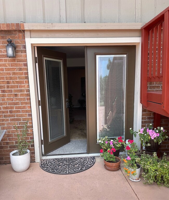 Private Entrance to rental unit - 15723 W Wedge Way