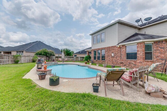 Foto del edificio - 5007 Jade Cove Ct