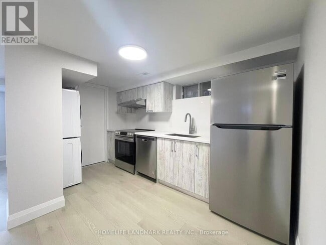 Building Photo - 544 Indian Rd