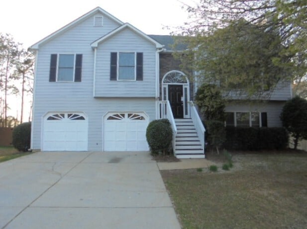 Building Photo - 241 Bennett Farms Trail