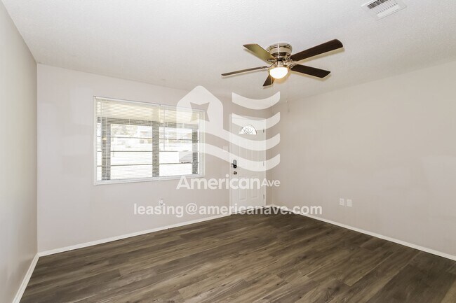 Foto del edificio - 3410 Cauthen Dr