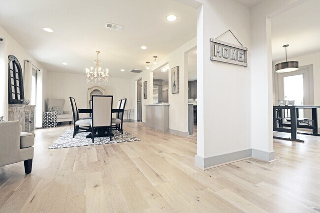 Foto del edificio - 2106 Goldsmith St