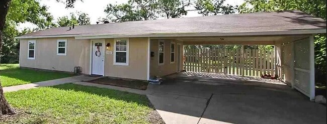 Foto del edificio - 1507 N Main St