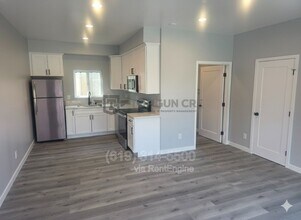 Building Photo - 4862 Fond Du Lac Ct