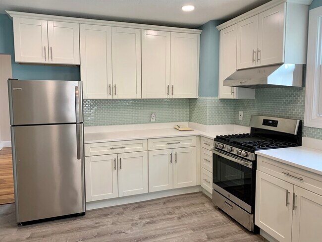 Foto del edificio - 56-58-58 Lexington St