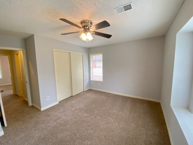 Building Photo - 4534 Trout Valley Dr