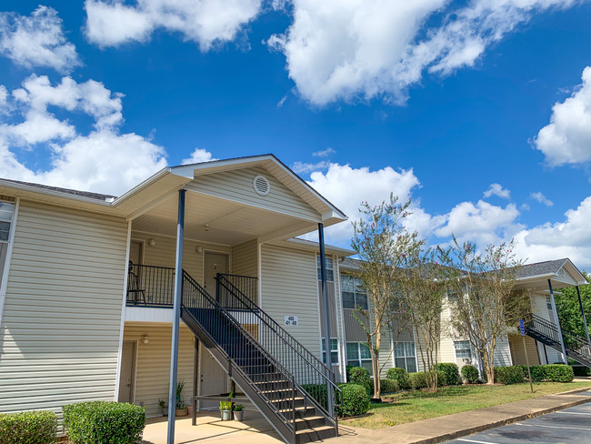 Pine Trace Apartments - Pineville, LA | Apartments.com