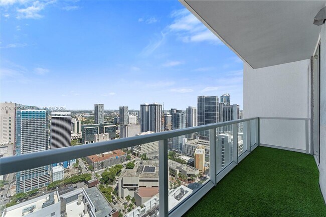 Foto del edificio - 253 NE 2nd St