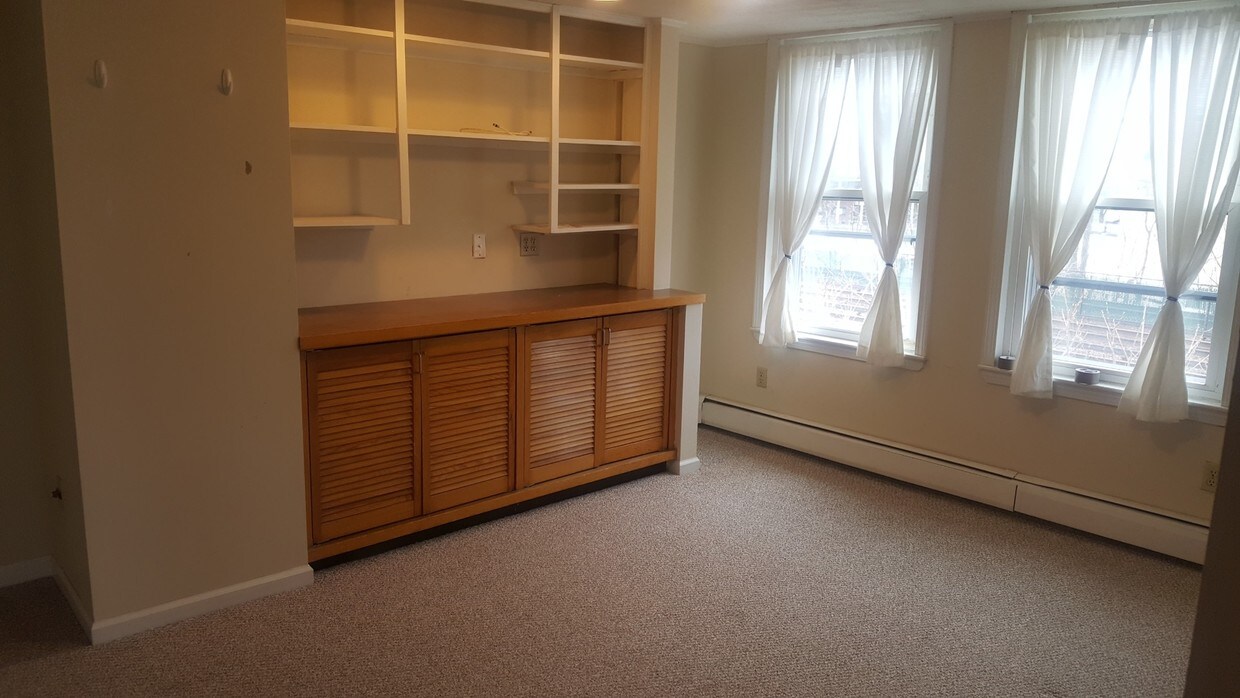 2 Malden St, Malden, MA 02148 Apartments in Malden, MA