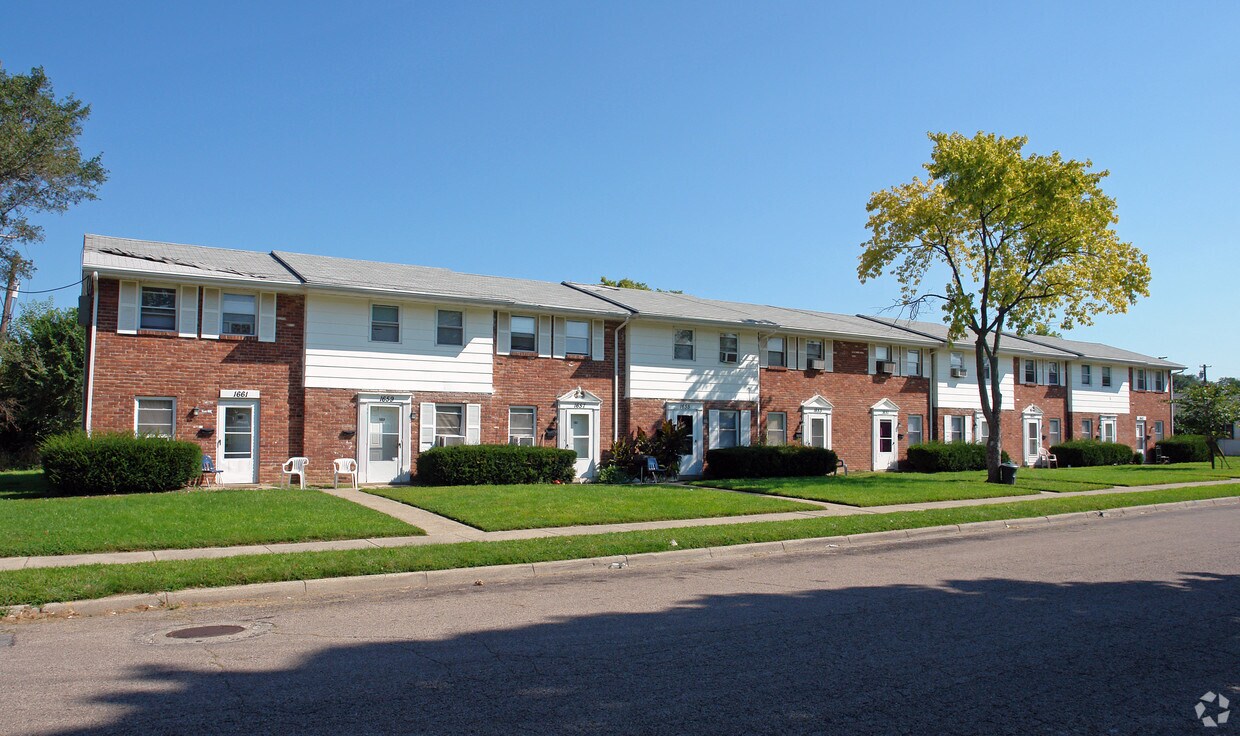 Building Photo - 1643 Miami Chapel Rd