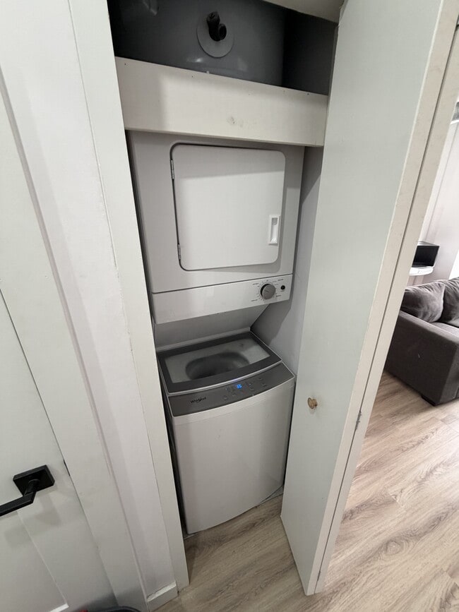 Photo du bâtiment - 316 Somerset St. E