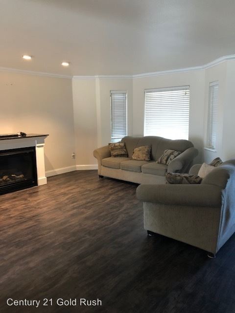 Building Photo - 3 br, 2.5 bath House - 121 Chief Evan Drive