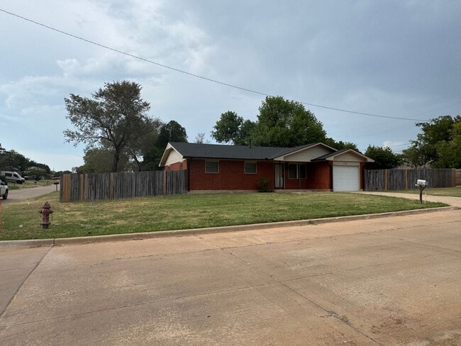 Foto del edificio - Remodeled in MacArthur School District!