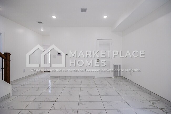 Foto del edificio - 32 W 55th St