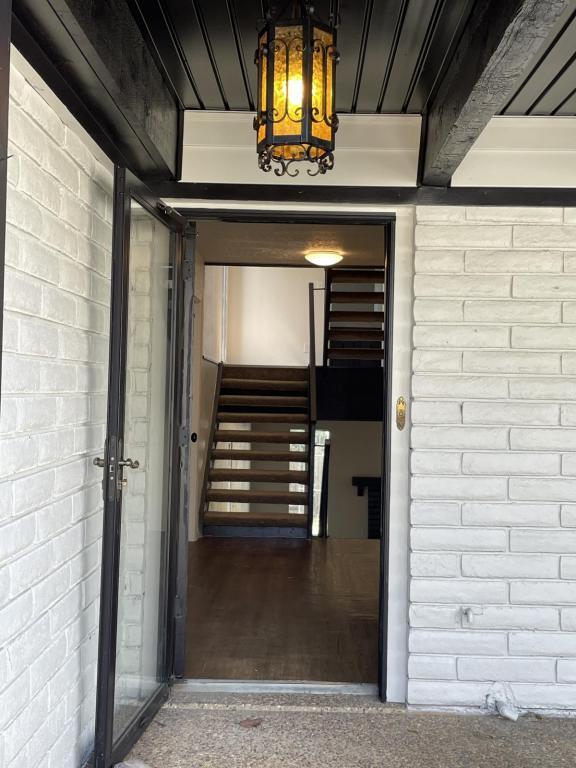 Foto del edificio - 6114 S Lakewood Ave