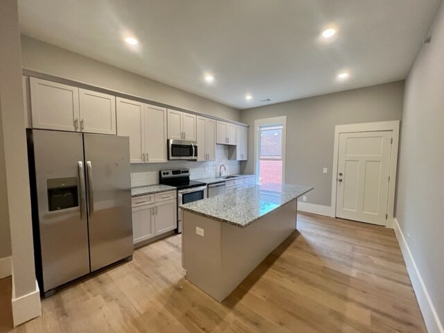 Foto del edificio - 4132 N Swann St