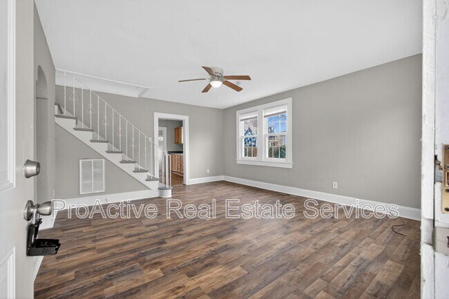 Foto del edificio - 108 Wright Ave