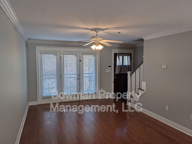 Building Photo - 660 S Barnett Shoals Rd