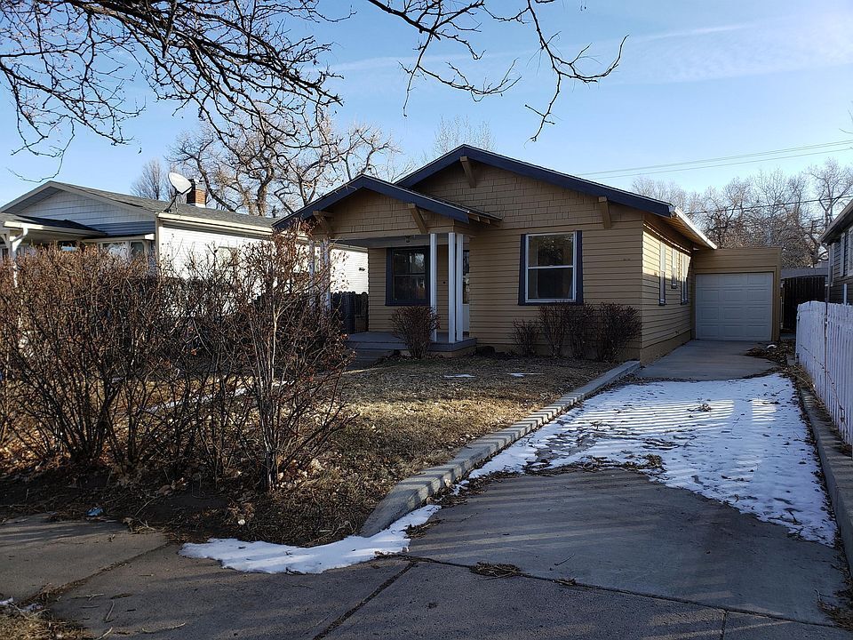 Primary Photo - One Level home in the big tree area