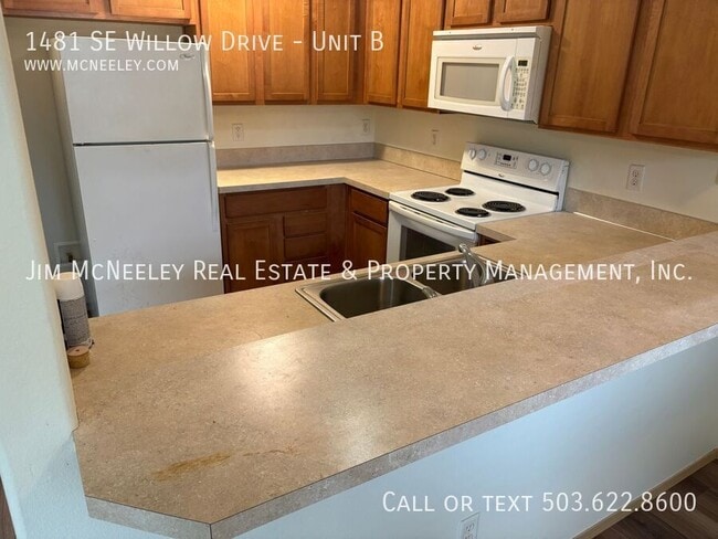 Foto del edificio - 1481 SE Willow Dr